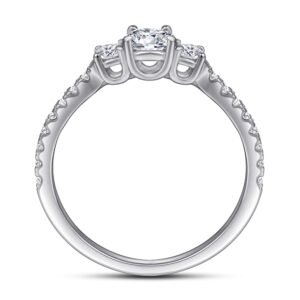 Fancy Moissanite