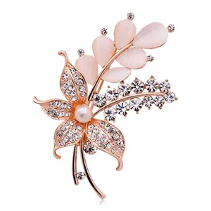 Fancy Moissanite