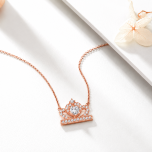 Fancy Moissanite